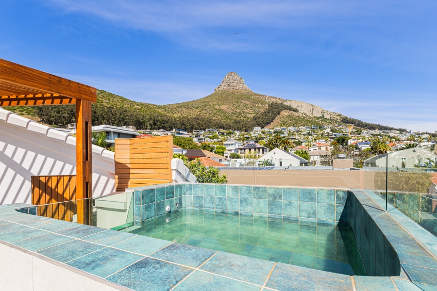 3 Bedroom Property for Sale in Fresnaye Western Cape